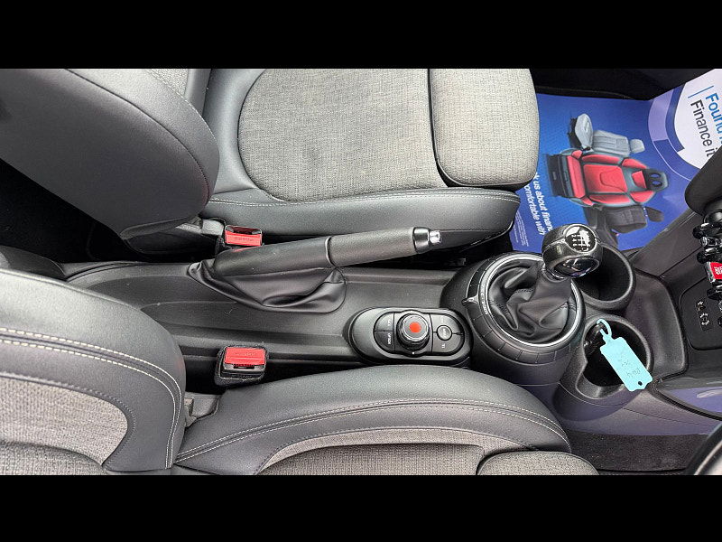 MINI Hatch 1.5 Cooper Euro 6 (s/s) 3dr 3dr Manual 2026