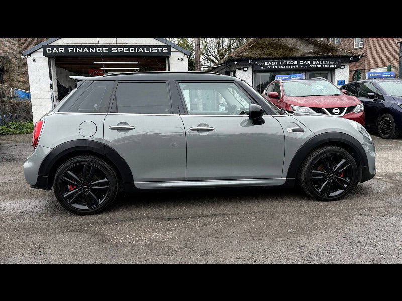 MINI Hatch 1.5 Cooper Hatchback 5dr Petrol Manual Euro 6 (s/s) (136 ps) 5dr Manual 2026