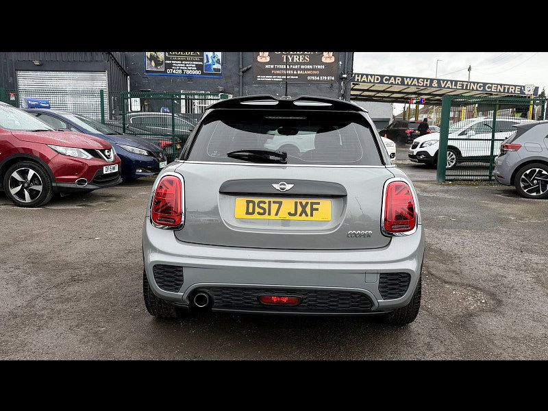 MINI Hatch 1.5 Cooper Hatchback 5dr Petrol Manual Euro 6 (s/s) (136 ps) 5dr Manual 2026