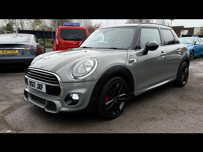 MINI Hatch 1.5 Cooper Hatchback 5dr Petrol Manual Euro 6 (s/s) (136 ps) 5dr Manual 2026