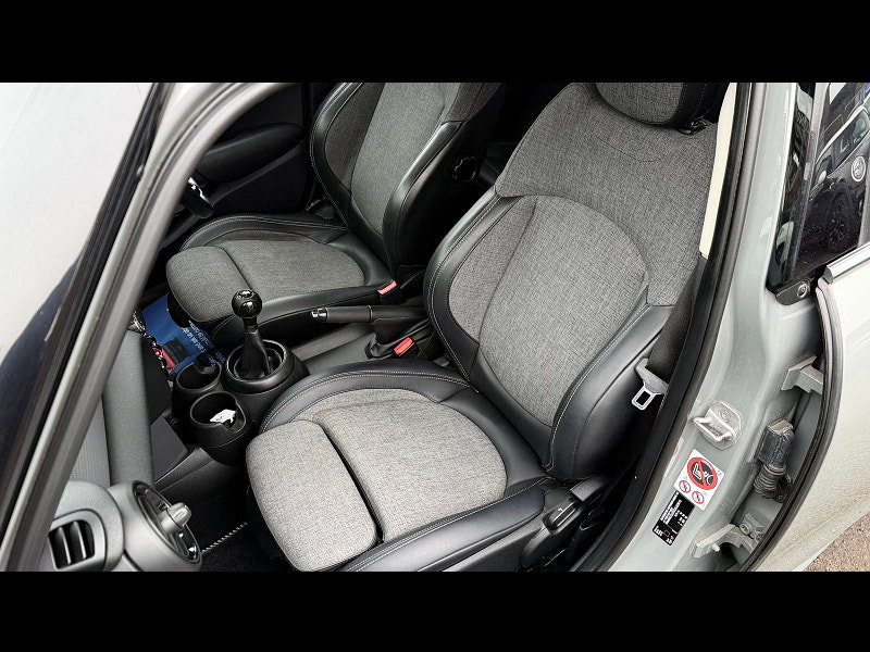 MINI Hatch 1.5 Cooper Hatchback 5dr Petrol Manual Euro 6 (s/s) (136 ps) 5dr Manual 2026