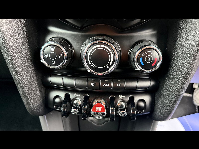 MINI Hatch 1.5 Cooper Hatchback 5dr Petrol Manual Euro 6 (s/s) (136 ps) 5dr Manual 2026