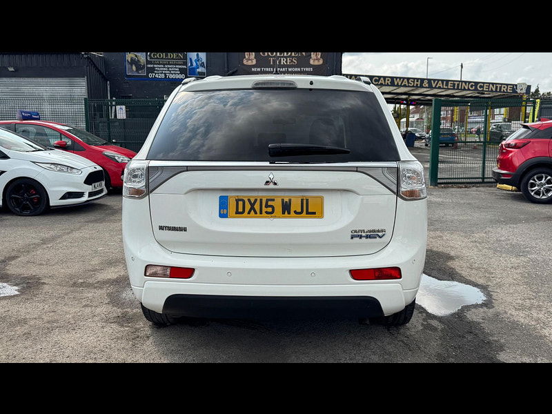 Mitsubishi Outlander 2.0h 12kWh GX3h CVT 4WD Euro 5 (s/s) 5dr 5dr Automatic 2025