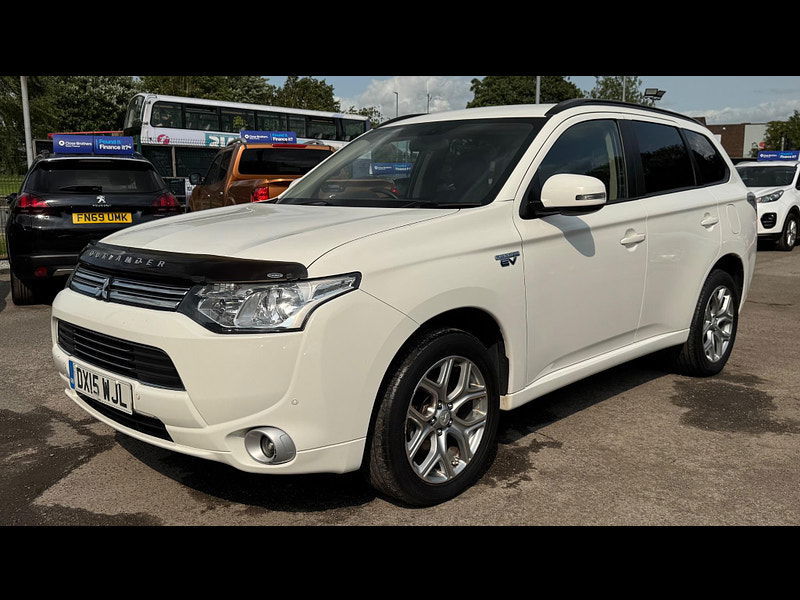 Mitsubishi Outlander 2.0h 12kWh GX3h CVT 4WD Euro 5 (s/s) 5dr 5dr Automatic 2025