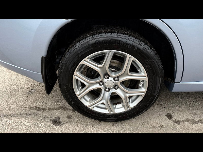 Mitsubishi Outlander 2.0h 12kWh GX3h SUV 5dr Petrol Plug-in Hybrid CVT 4WD Euro 5 (s/s) (200 ps) 5dr Automatic 2026