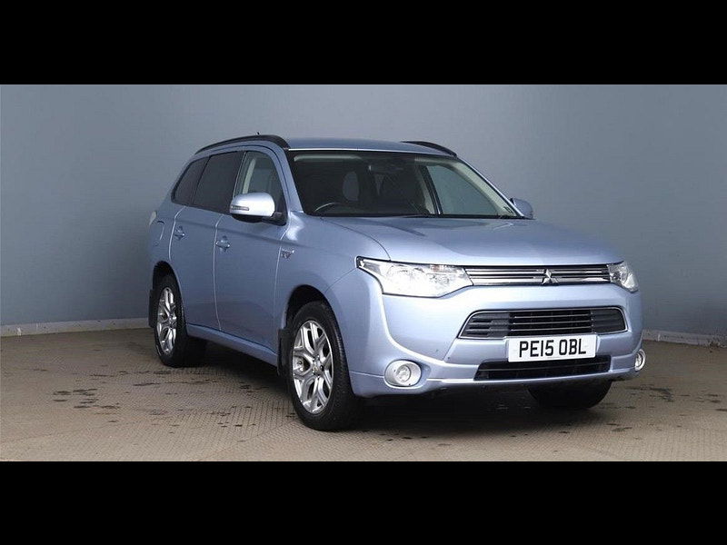 Mitsubishi Outlander 2.0h 12kWh GX3h SUV 5dr Petrol Plug-in Hybrid CVT 4WD Euro 5 (s/s) (200 ps) 5dr Automatic 2026