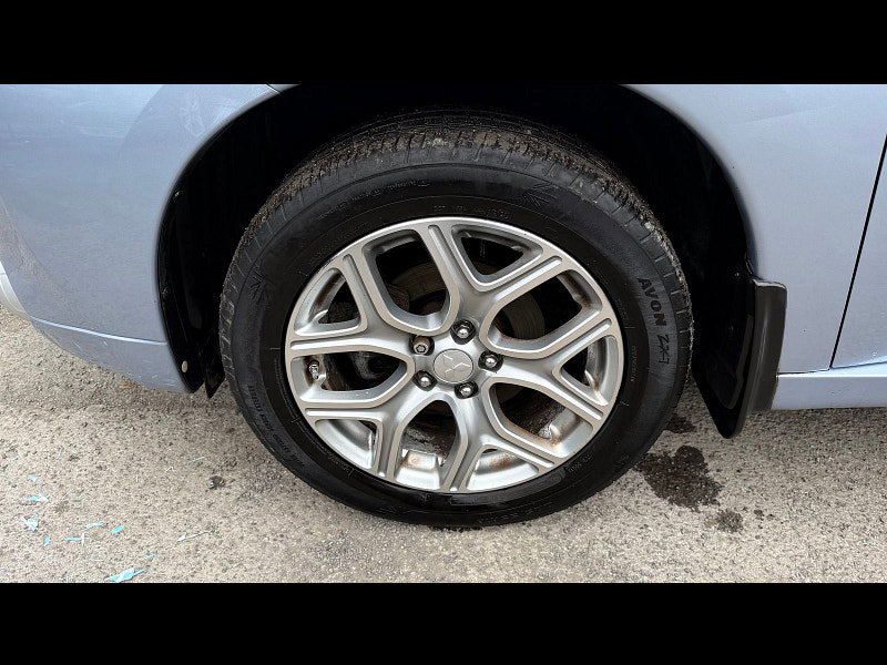 Mitsubishi Outlander 2.0h 12kWh GX3h SUV 5dr Petrol Plug-in Hybrid CVT 4WD Euro 5 (s/s) (200 ps) 5dr Automatic 2026