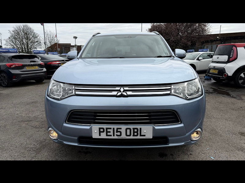 Mitsubishi Outlander 2.0h 12kWh GX3h SUV 5dr Petrol Plug-in Hybrid CVT 4WD Euro 5 (s/s) (200 ps) 5dr Automatic 2026