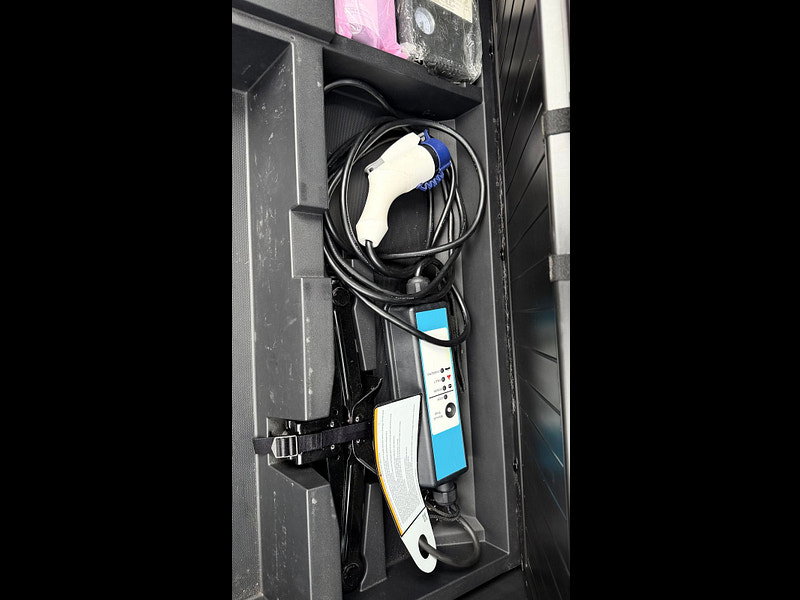 Mitsubishi Outlander 2.0h 12kWh GX3h SUV 5dr Petrol Plug-in Hybrid CVT 4WD Euro 5 (s/s) (200 ps) 5dr Automatic 2026