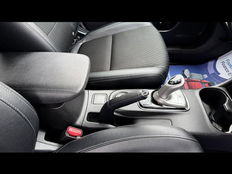 Mitsubishi Outlander 2.0h 12kWh GX3h SUV 5dr Petrol Plug-in Hybrid CVT 4WD Euro 5 (s/s) (200 ps) 5dr Automatic 2026