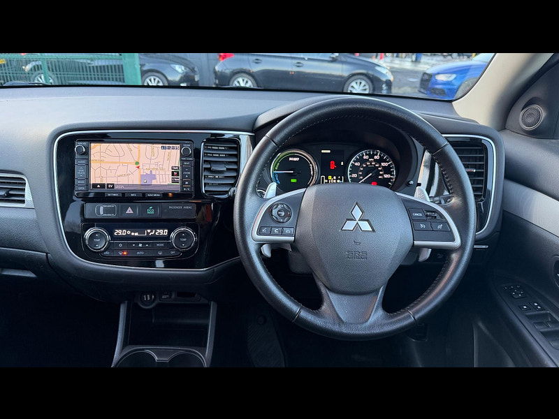 Mitsubishi Outlander 2.0h 12kWh GX4h CVT 4WD Euro 5 (s/s) 5dr 5dr Automatic 2025