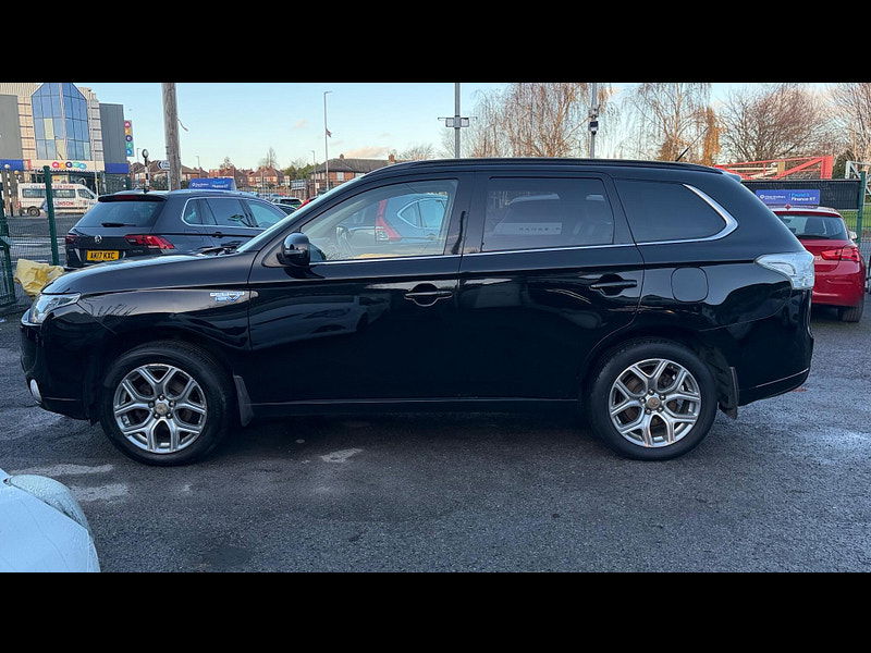 Mitsubishi Outlander 2.0h 12kWh GX4h CVT 4WD Euro 5 (s/s) 5dr 5dr Automatic 2025