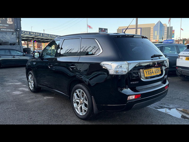 Mitsubishi Outlander 2.0h 12kWh GX4h CVT 4WD Euro 5 (s/s) 5dr 5dr Automatic 2025