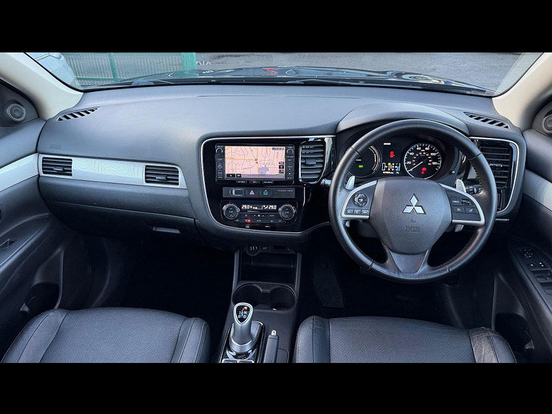 Mitsubishi Outlander 2.0h 12kWh GX4h CVT 4WD Euro 5 (s/s) 5dr 5dr Automatic 2025