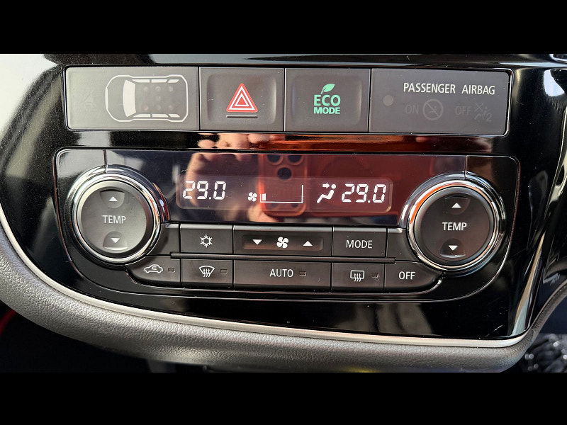 Mitsubishi Outlander 2.0h 12kWh GX4h SUV 5dr Petrol Plug-in Hybrid CVT 4WD Euro 6 (s/s) (200 ps) 5dr Automatic 2026