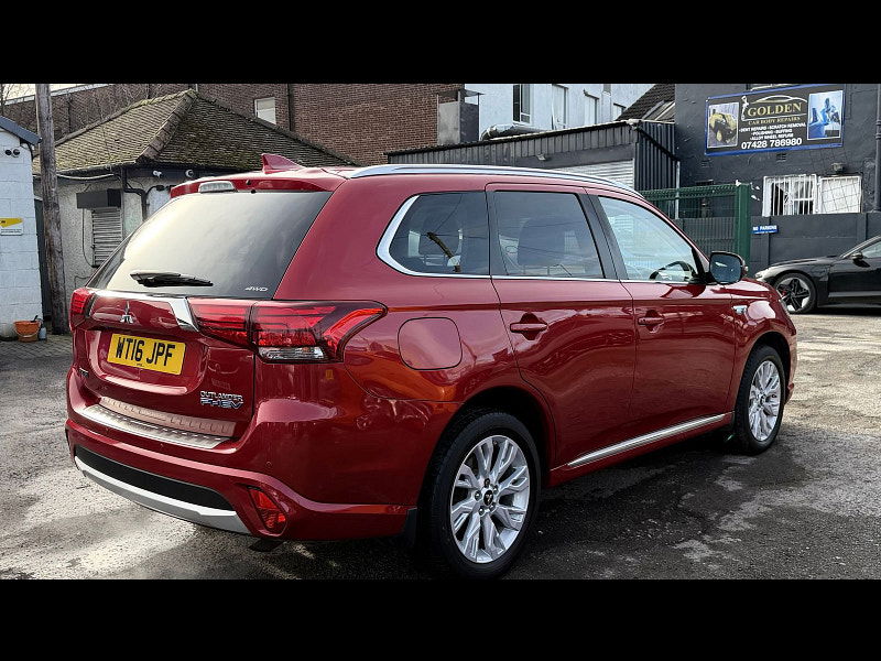 Mitsubishi Outlander 2.0h 12kWh GX4h SUV 5dr Petrol Plug-in Hybrid CVT 4WD Euro 6 (s/s) (200 ps) 5dr Automatic 2026
