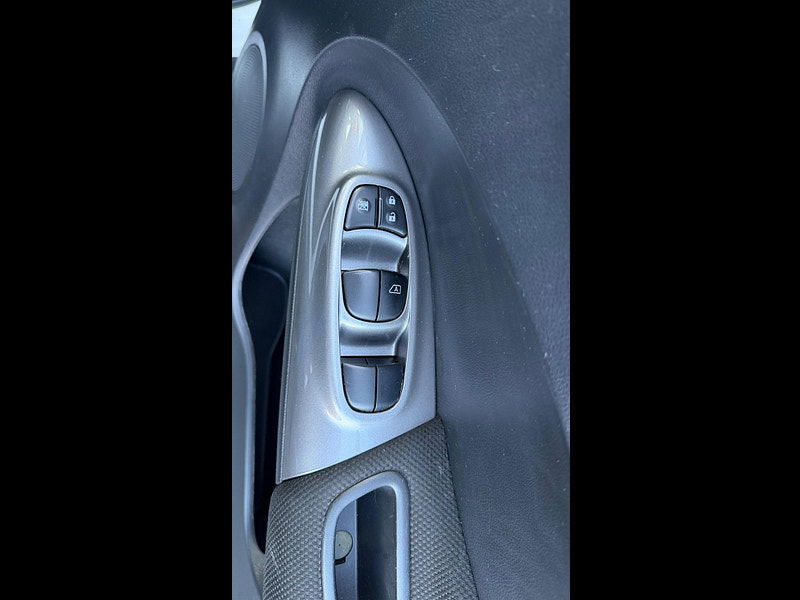 Nissan Juke 1.6 Visia Euro 6 5dr 5dr Manual 2025