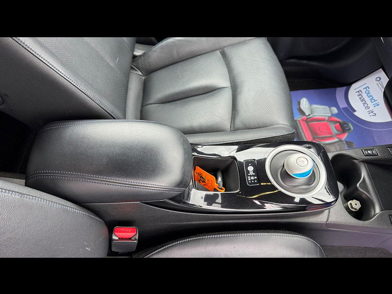 Nissan Leaf 24kWh Tekna Auto 5dr 5dr Automatic 2025