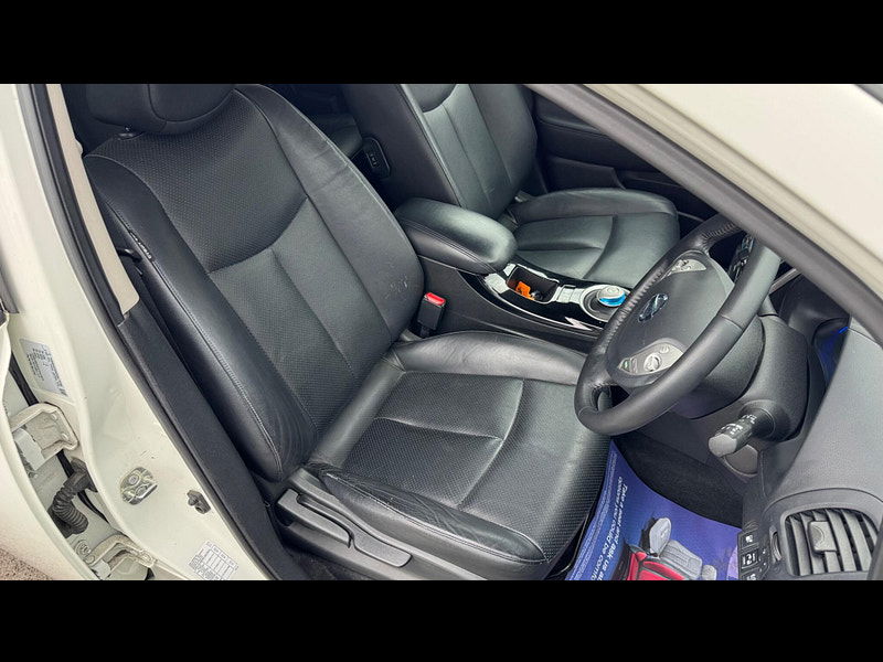 Nissan Leaf 24kWh Tekna Auto 5dr 5dr Automatic 2025