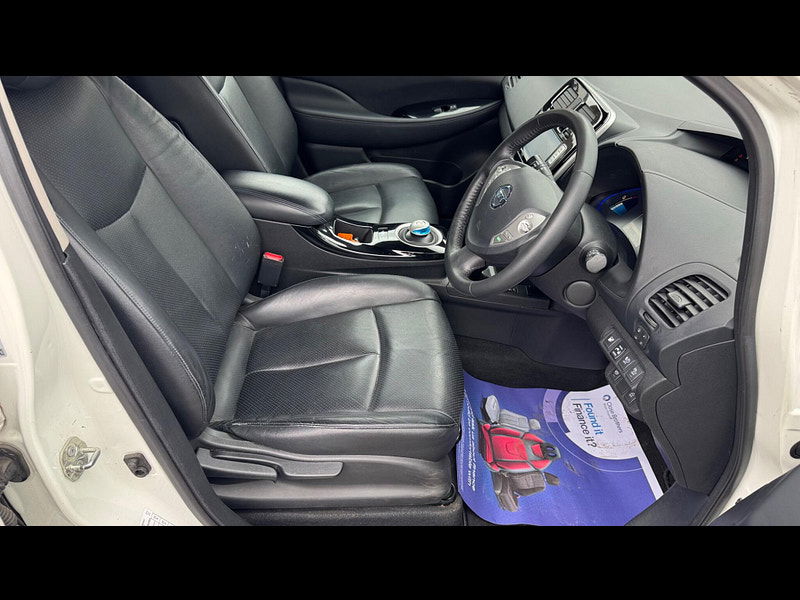 Nissan Leaf 24kWh Tekna Auto 5dr 5dr Automatic 2025