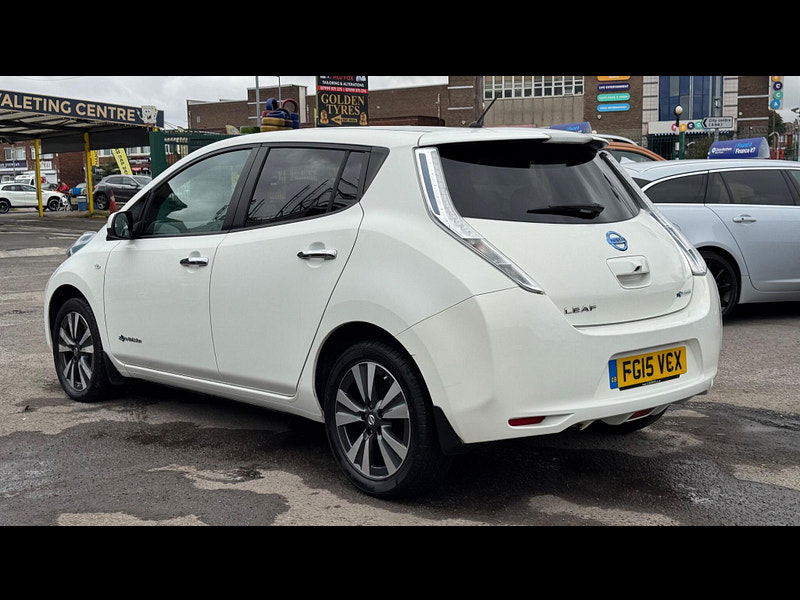 Nissan Leaf 24kWh Tekna Auto 5dr 5dr Automatic 2025
