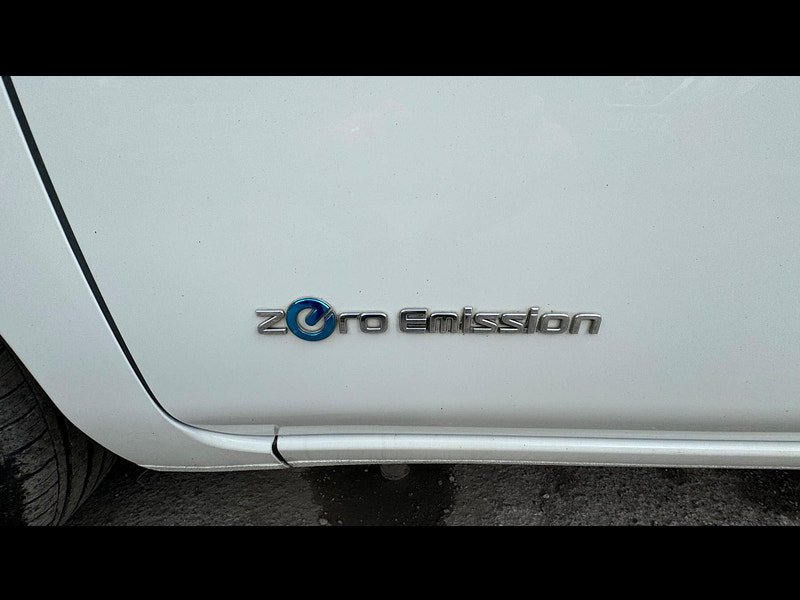 Nissan Leaf 30kWh Acenta Auto 5dr 5dr Automatic 2024