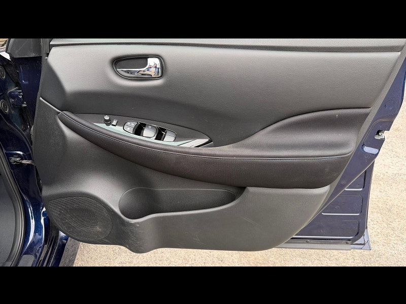 Nissan Leaf 39kWh N-Connecta Hatchback 5dr Electric Auto (150 ps) 5dr Automatic 2026