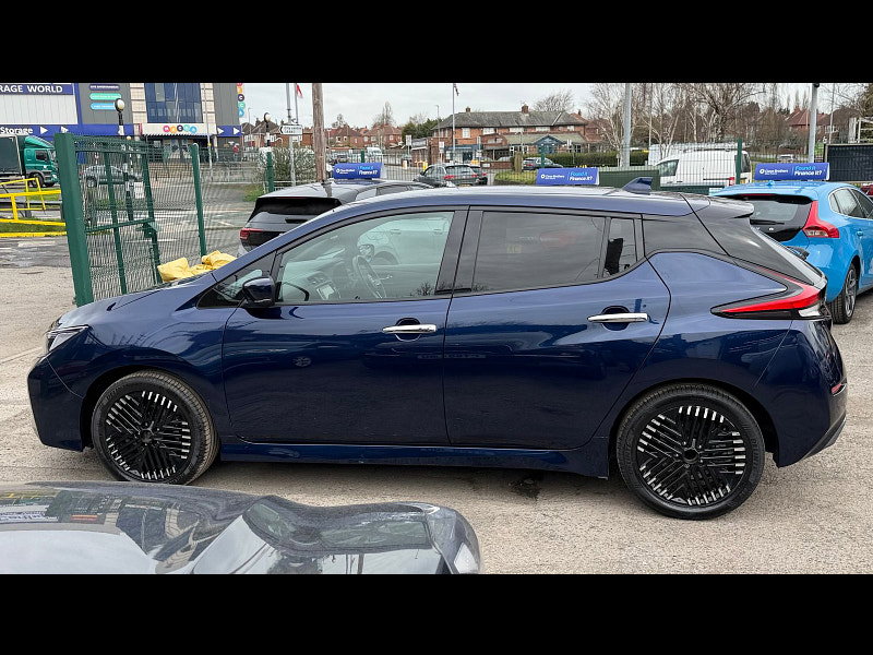 Nissan Leaf 39kWh N-Connecta Hatchback 5dr Electric Auto (150 ps) 5dr Automatic 2026