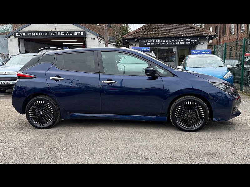 Nissan Leaf 39kWh N-Connecta Hatchback 5dr Electric Auto (150 ps) 5dr Automatic 2026
