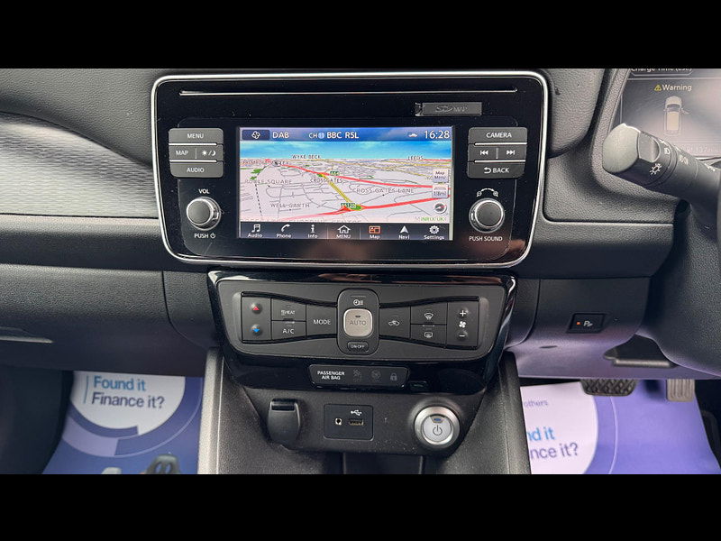 Nissan Leaf 40kWh Acenta Auto 5dr 5dr Automatic 2025