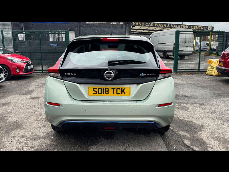 Nissan Leaf 40kWh Acenta Auto 5dr 5dr Automatic 2025