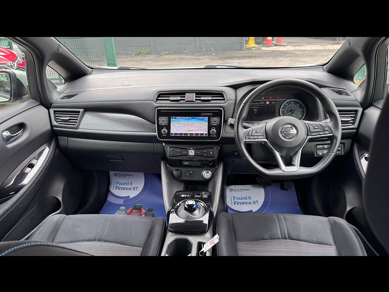Nissan Leaf 40kWh Acenta Auto 5dr 5dr Automatic 2025