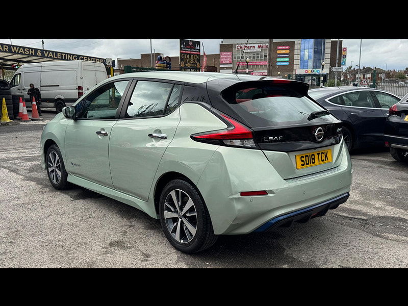 Nissan Leaf 40kWh Acenta Auto 5dr 5dr Automatic 2025