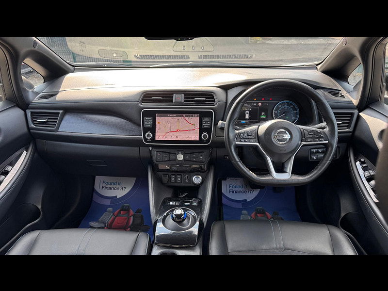 Nissan Leaf 40kWh N-Connecta Auto 5dr 5dr Automatic 2025