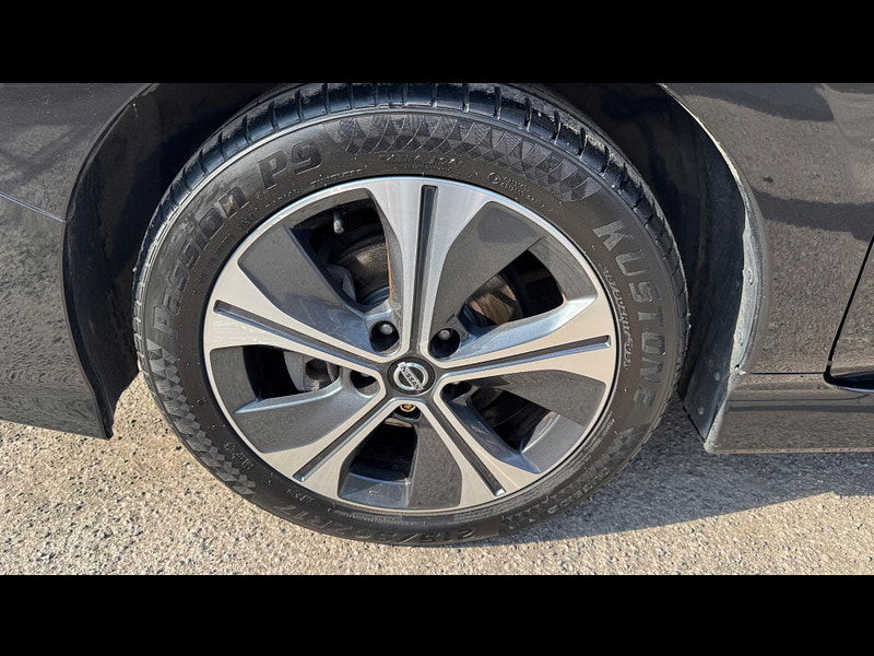 Nissan Leaf 40kWh N-Connecta Auto 5dr 5dr Automatic 2025