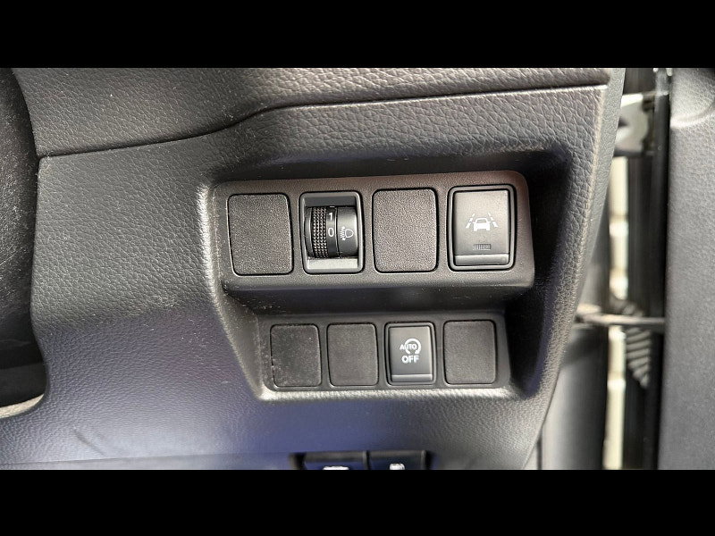 Nissan Qashqai 1.2 DIG-T N-Connecta SUV 5dr Petrol Manual Euro 6 (s/s) (115 ps) 5dr Manual 2026