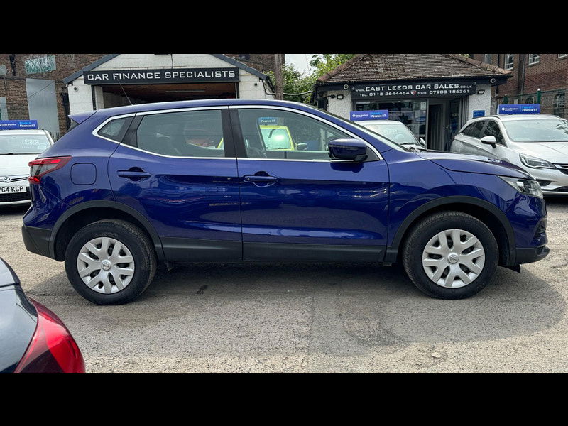 Nissan Qashqai 1.3 DIG-T Visia Euro 6 (s/s) 5dr 5dr Manual 2024