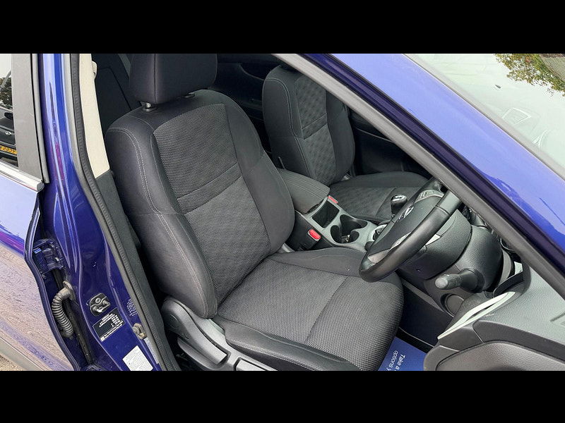 Nissan Qashqai 1.5 dCi N-Connecta 2WD Euro 6 (s/s) 5dr 5dr Manual 2025