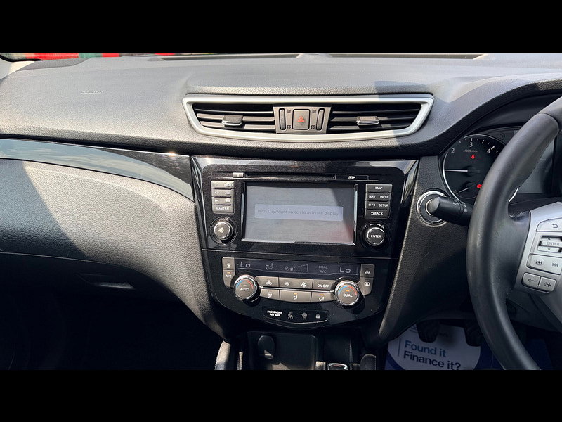 Nissan Qashqai 1.5 dCi Tekna SUV 5dr Diesel Manual 2WD Euro 6 (s/s) (110 ps) 5dr Manual 2026