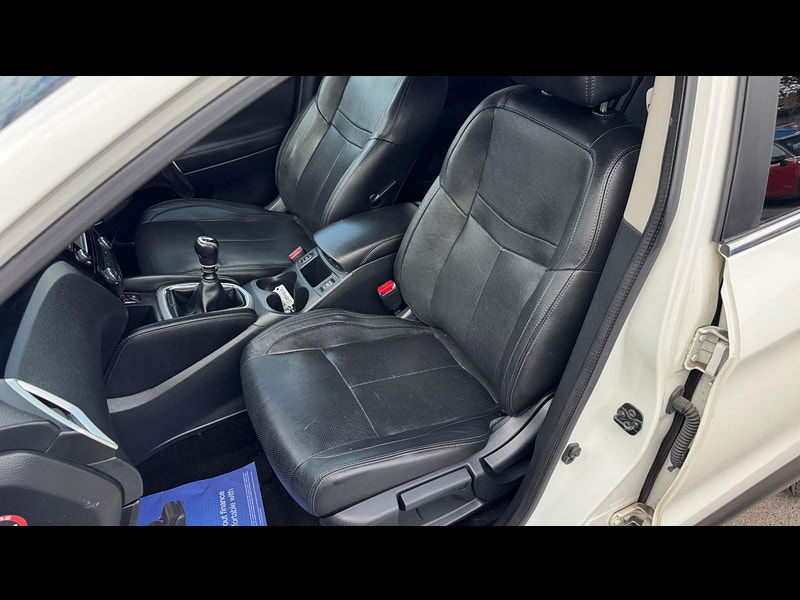 Nissan Qashqai 1.6 DIG-T Tekna 2WD Euro 6 (s/s) 5dr 5dr Manual 2025