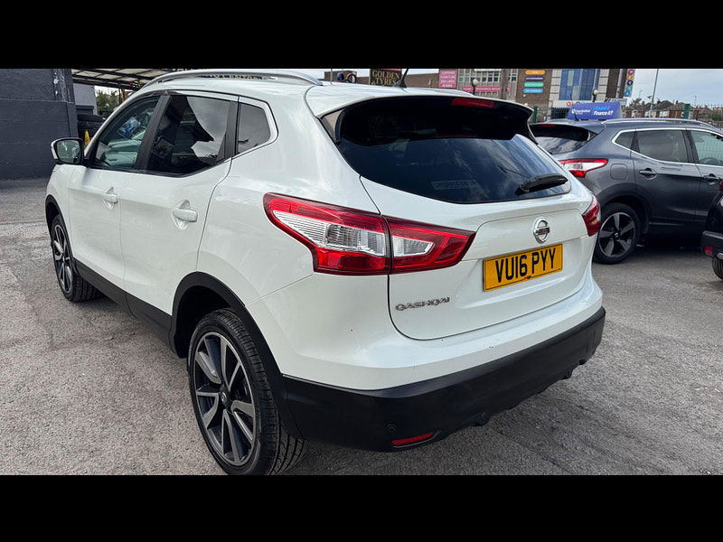 Nissan Qashqai 1.6 DIG-T Tekna 2WD Euro 6 (s/s) 5dr 5dr Manual 2025