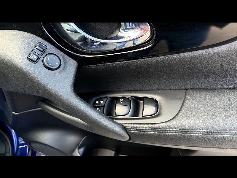 Nissan Qashqai 1.6 DIG-T Tekna SUV 5dr Petrol Manual 2WD Euro 6 (s/s) (163 ps) 5dr Manual 2026