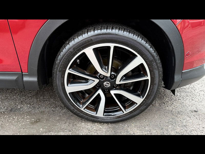 Nissan Qashqai 1.6 DIG-T Tekna SUV 5dr Petrol Manual 2WD Euro 6 (s/s) (163 ps) 5dr Manual 2026