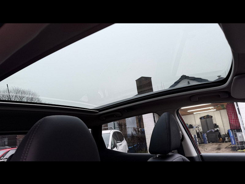 Nissan Qashqai 1.6 DIG-T Tekna SUV 5dr Petrol Manual 2WD Euro 6 (s/s) (163 ps) 5dr Manual 2026