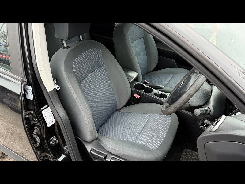 Nissan Qashqai 1.6 Visia SUV 5dr Petrol Manual 2WD Euro 5 (s/s) (117 ps) 5dr Manual 2026