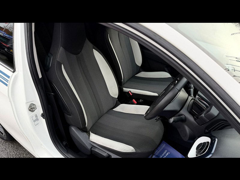 Peugeot 108 1.2 PureTech Collection Hatchback 3dr Petrol Manual Euro 6 (82 ps) 3dr Manual 2026