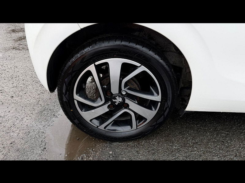 Peugeot 108 1.2 PureTech Collection Hatchback 3dr Petrol Manual Euro 6 (82 ps) 3dr Manual 2026