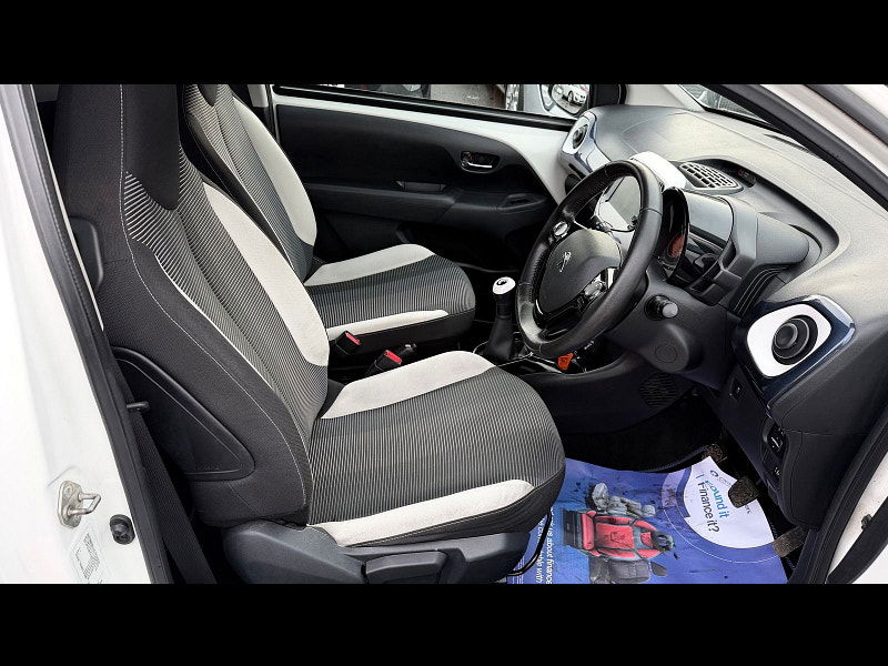 Peugeot 108 1.2 PureTech Collection Hatchback 3dr Petrol Manual Euro 6 (82 ps) 3dr Manual 2026