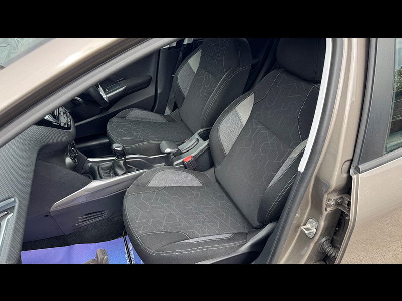 Peugeot 2008 1.2 PureTech Active Euro 6 5dr 5dr Manual 2025