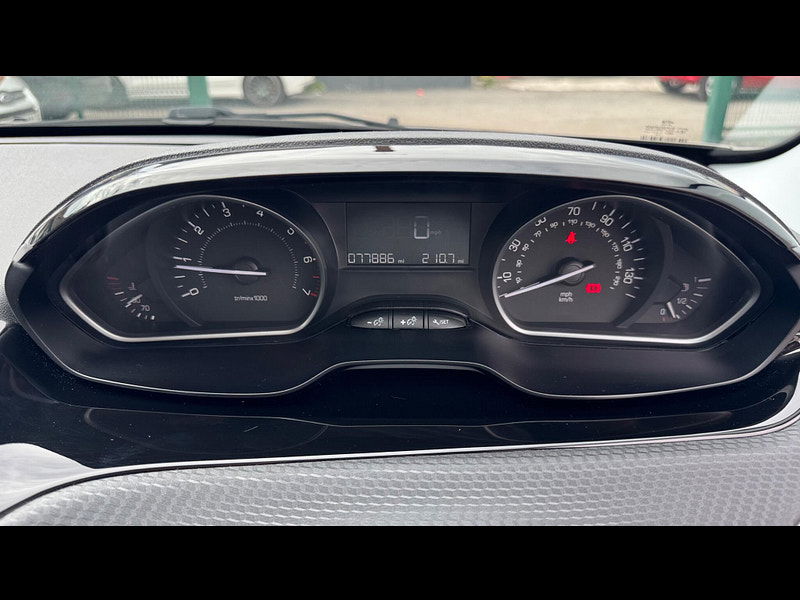 Peugeot 2008 1.2 PureTech Active Euro 6 5dr 5dr Manual 2025